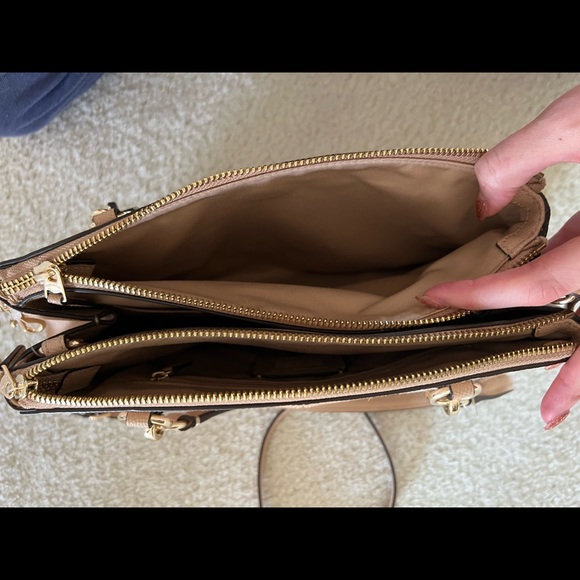 Coach Christie Mini Carryall *NWT* - Picture 8 of 9